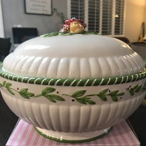 Royal Albert Old Country Rose Season Color Tureen